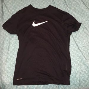 Girls M waterproof Nike shirt